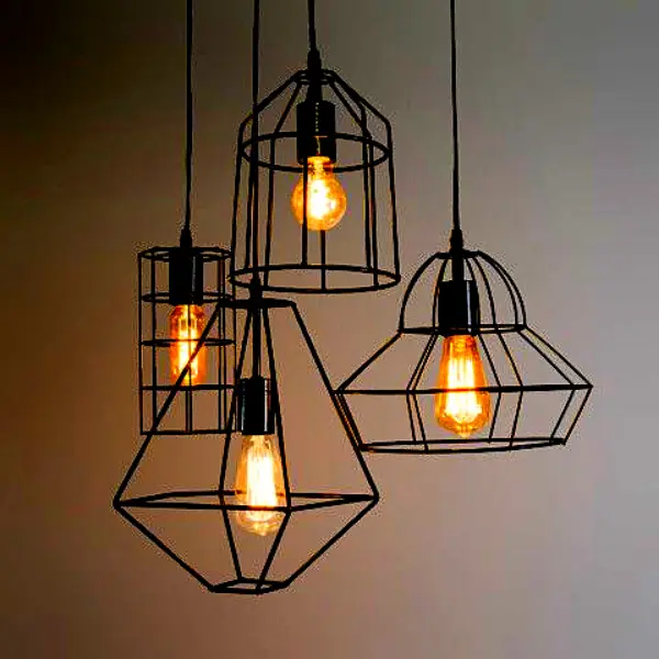 Installation av vägglampa med stickpropp